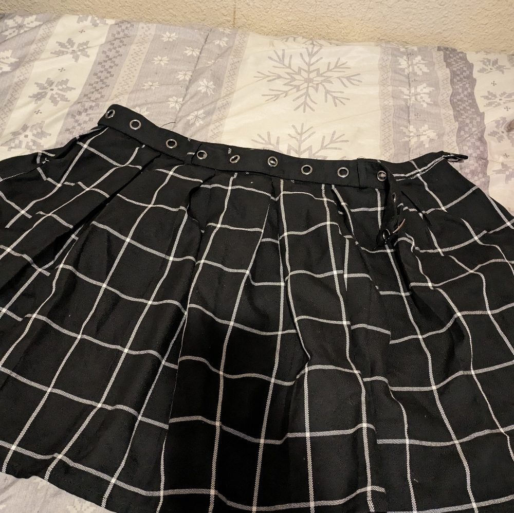 Hot topic skirt